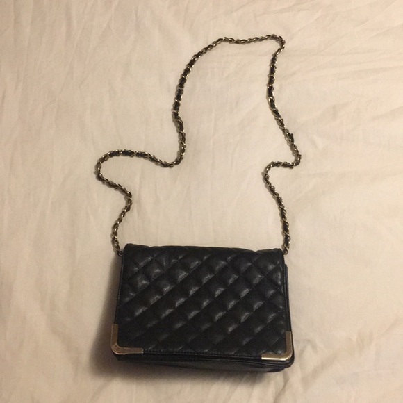 Handbags - Black and gold purse